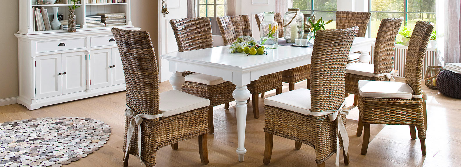 Dining Tables & bar