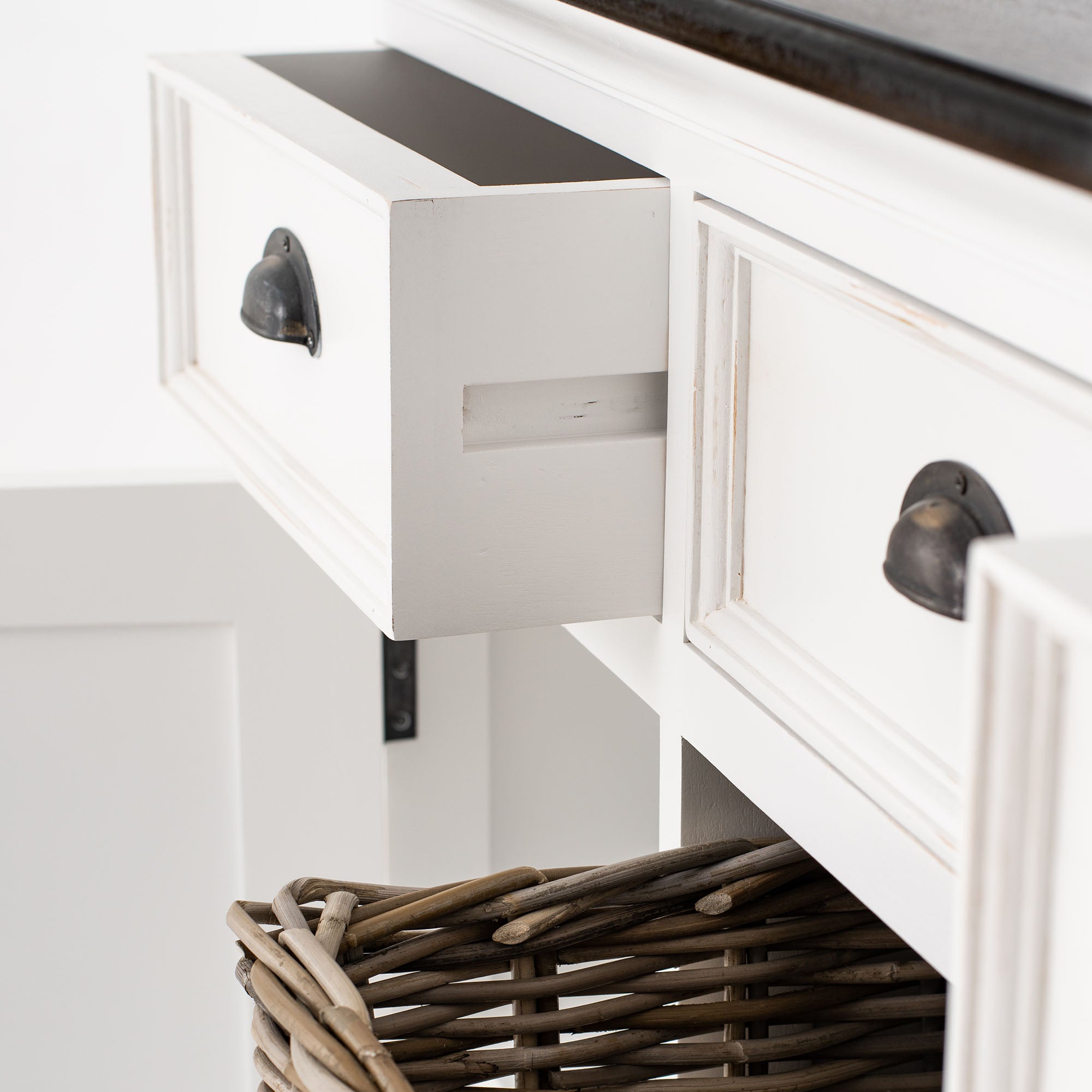 Halifax Accent Buffet with 2 Baskets