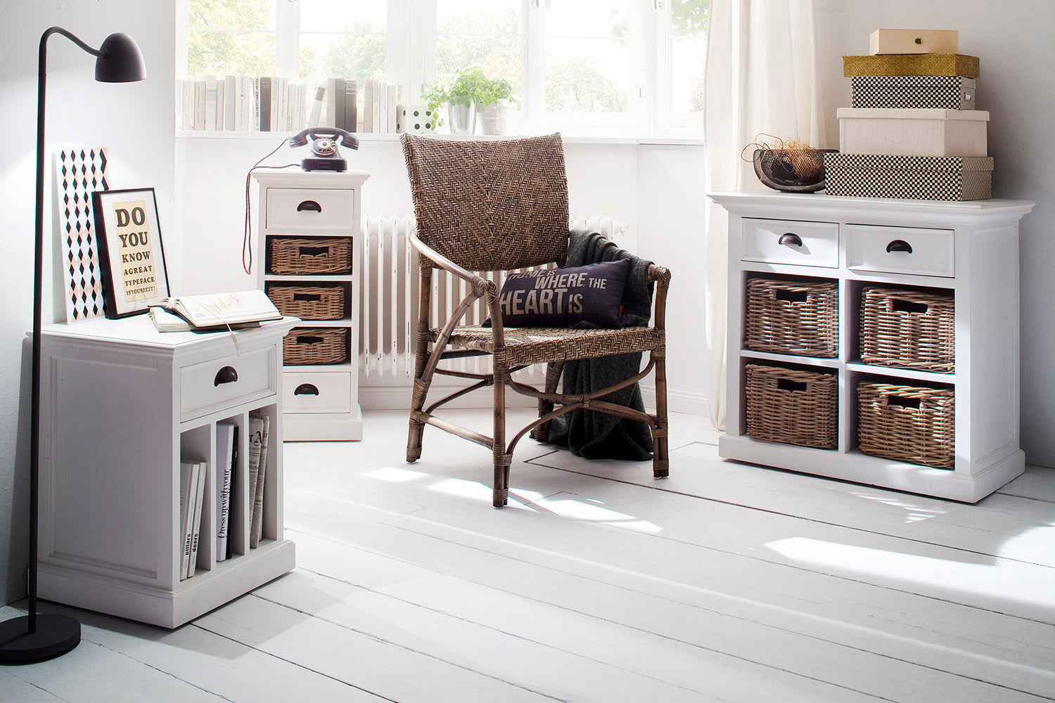 Halifax Small Buffet with Basket Set 35''