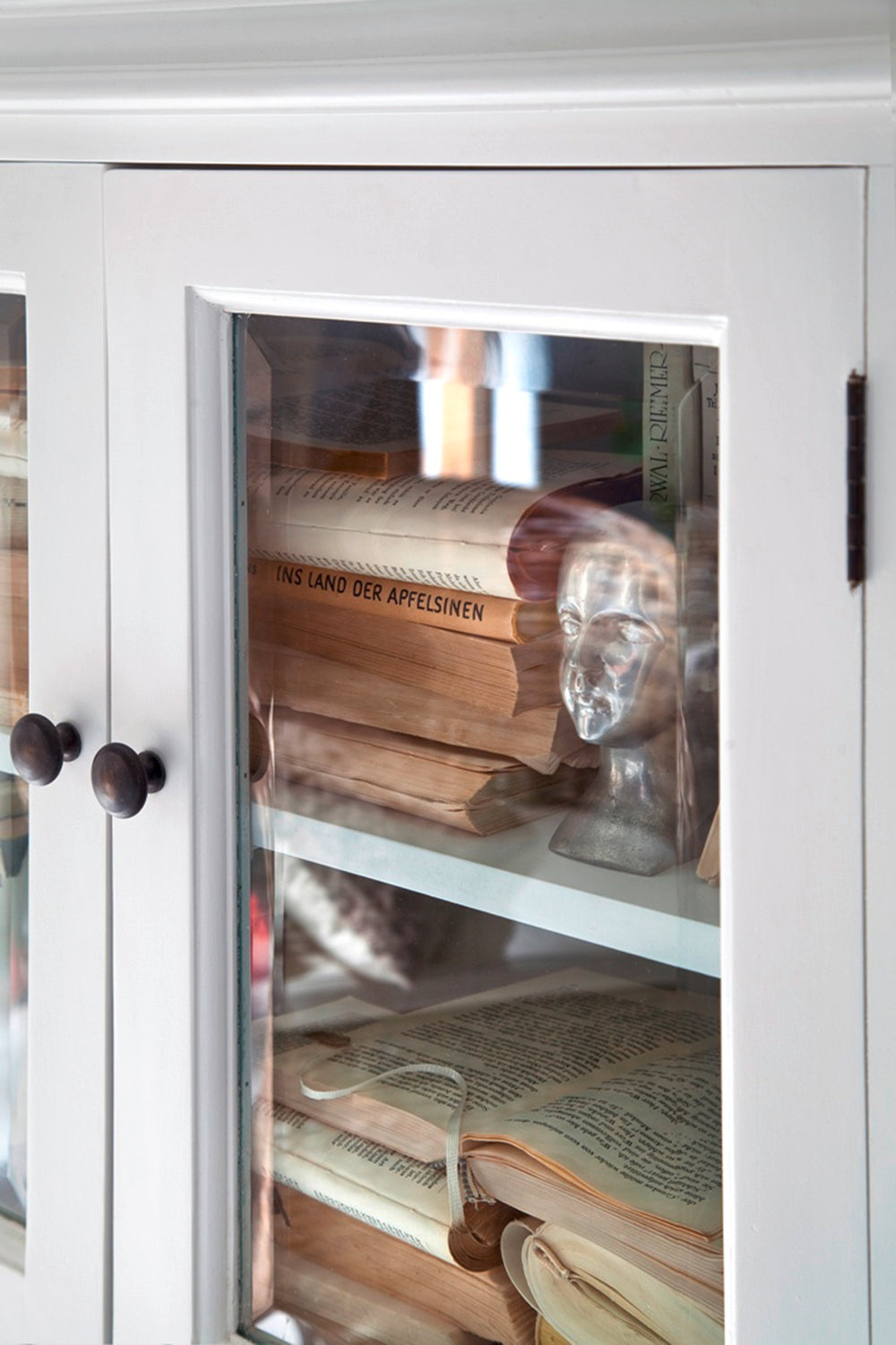 Halifax Buffet with 2 Glass Doors