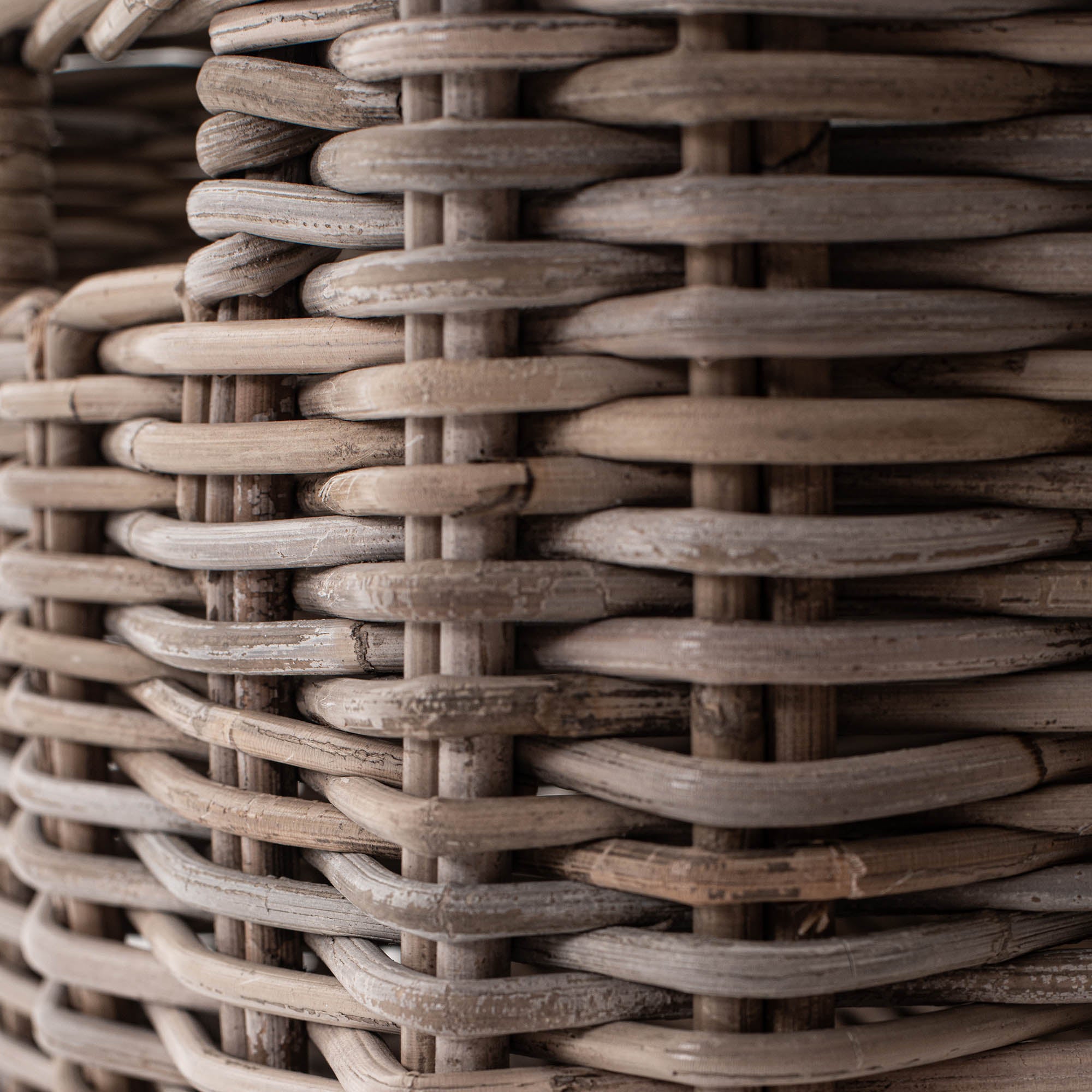 Halifax Accent Buffet with 4 Baskets