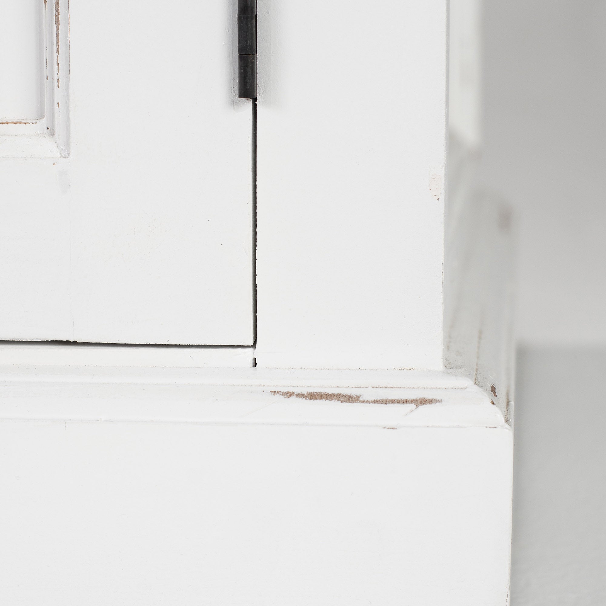 Halifax Accent Buffet with 4 Doors 3 Drawers