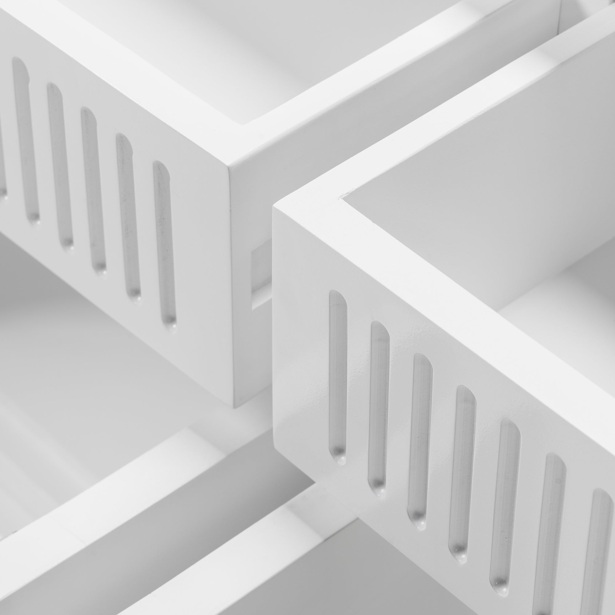 Skansen Glass-Display Hutch Cabinet