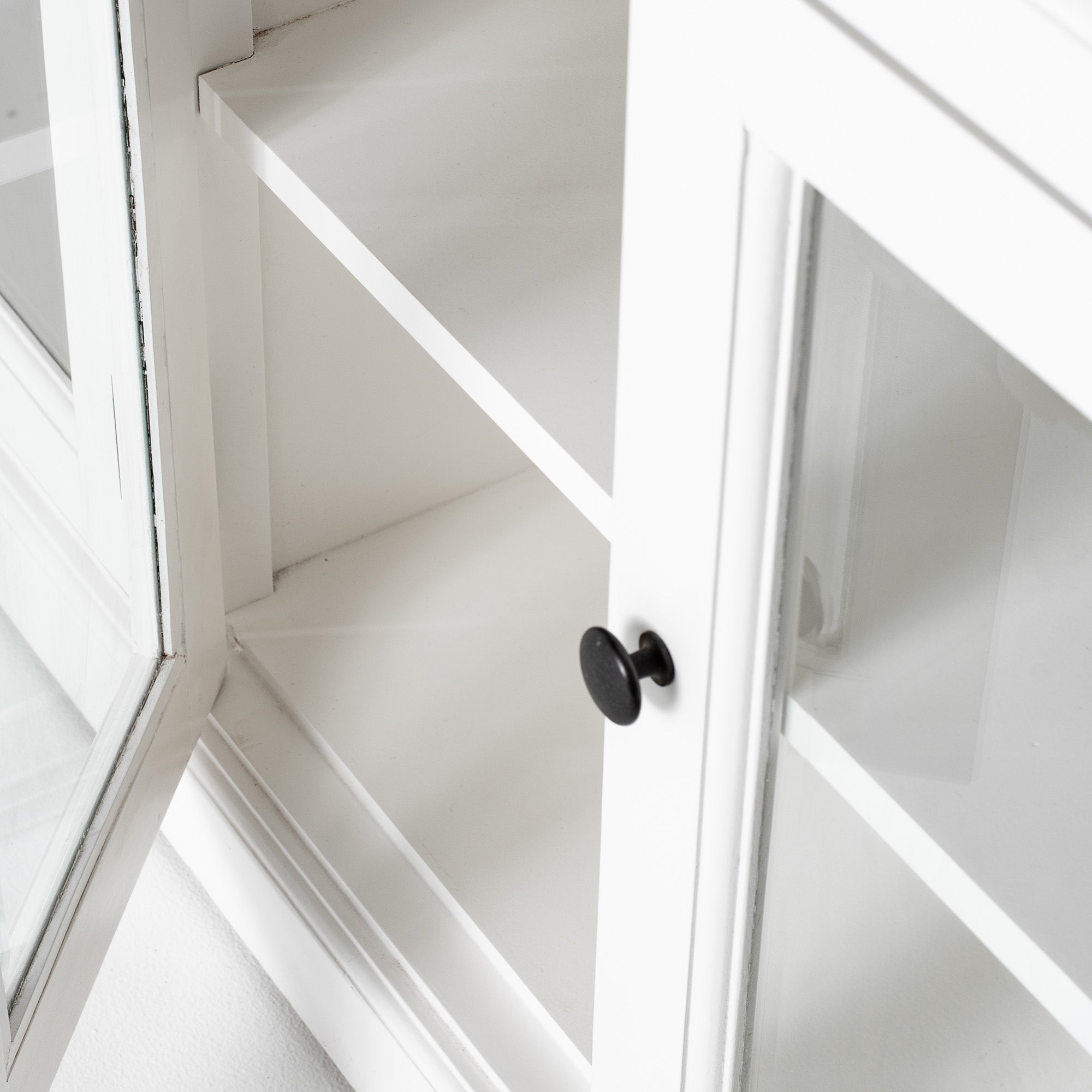 Halifax Classic Buffet with Glass Doors