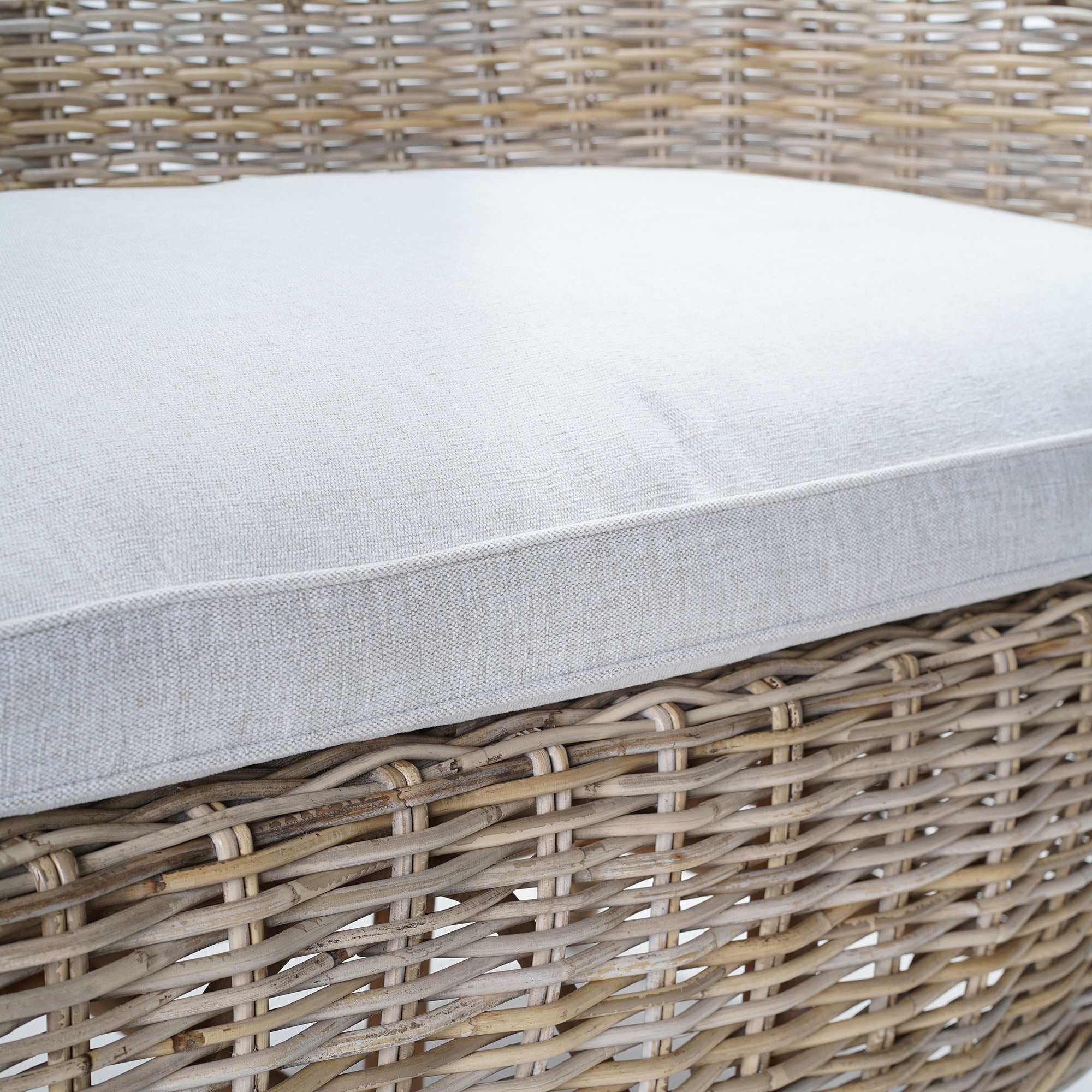Wickerworks Equerry Bench