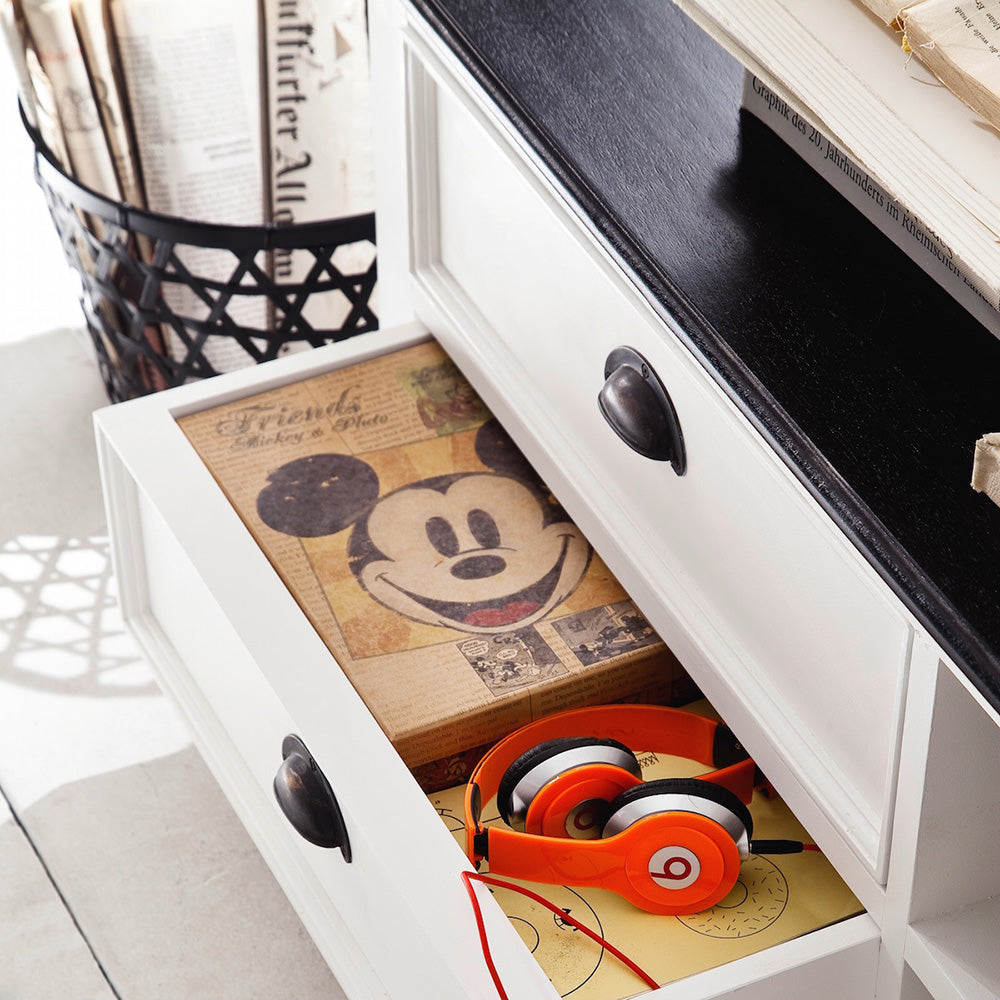 Halifax Contrast Media Console Large