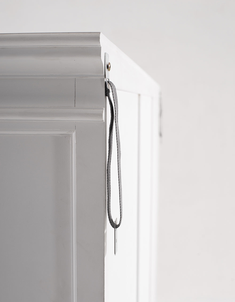 Halifax Triple-Bay Hutch Unit