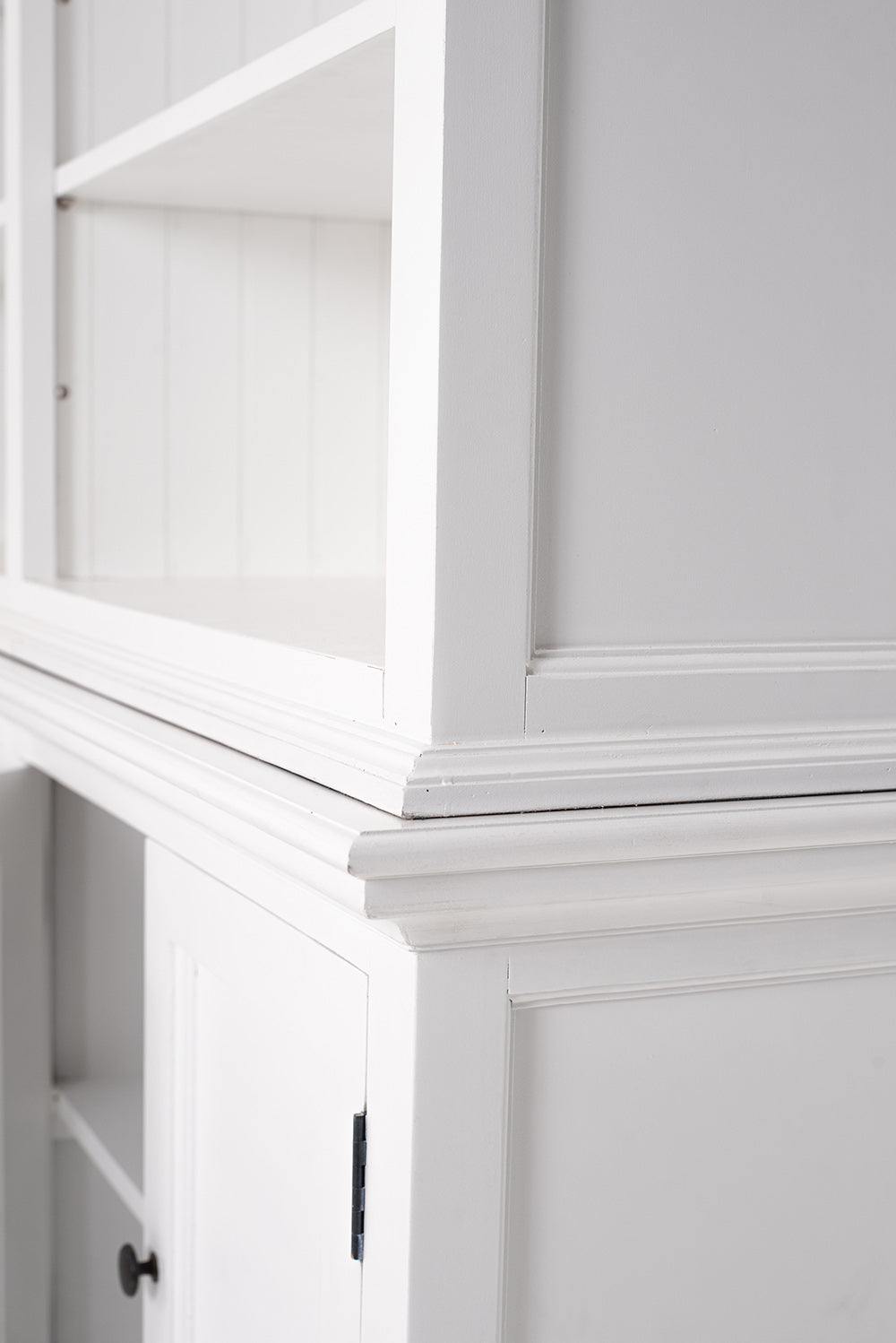 Halifax Triple-Bay Hutch Unit