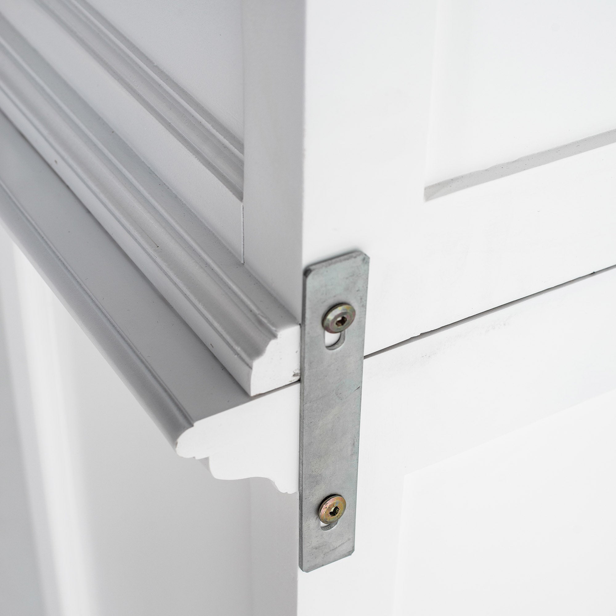 Halifax Single-Bay Hutch