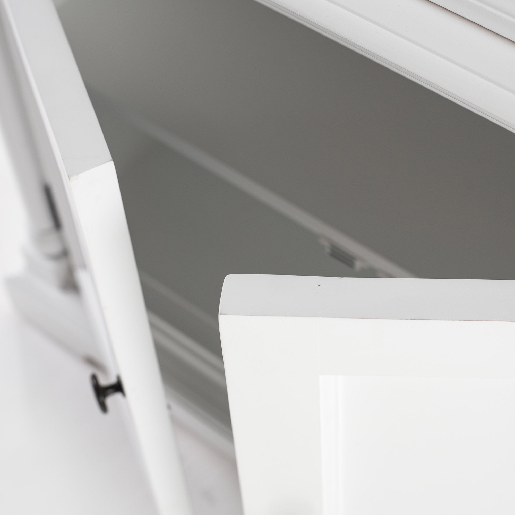 Provence Single-Bay Hutch Unit