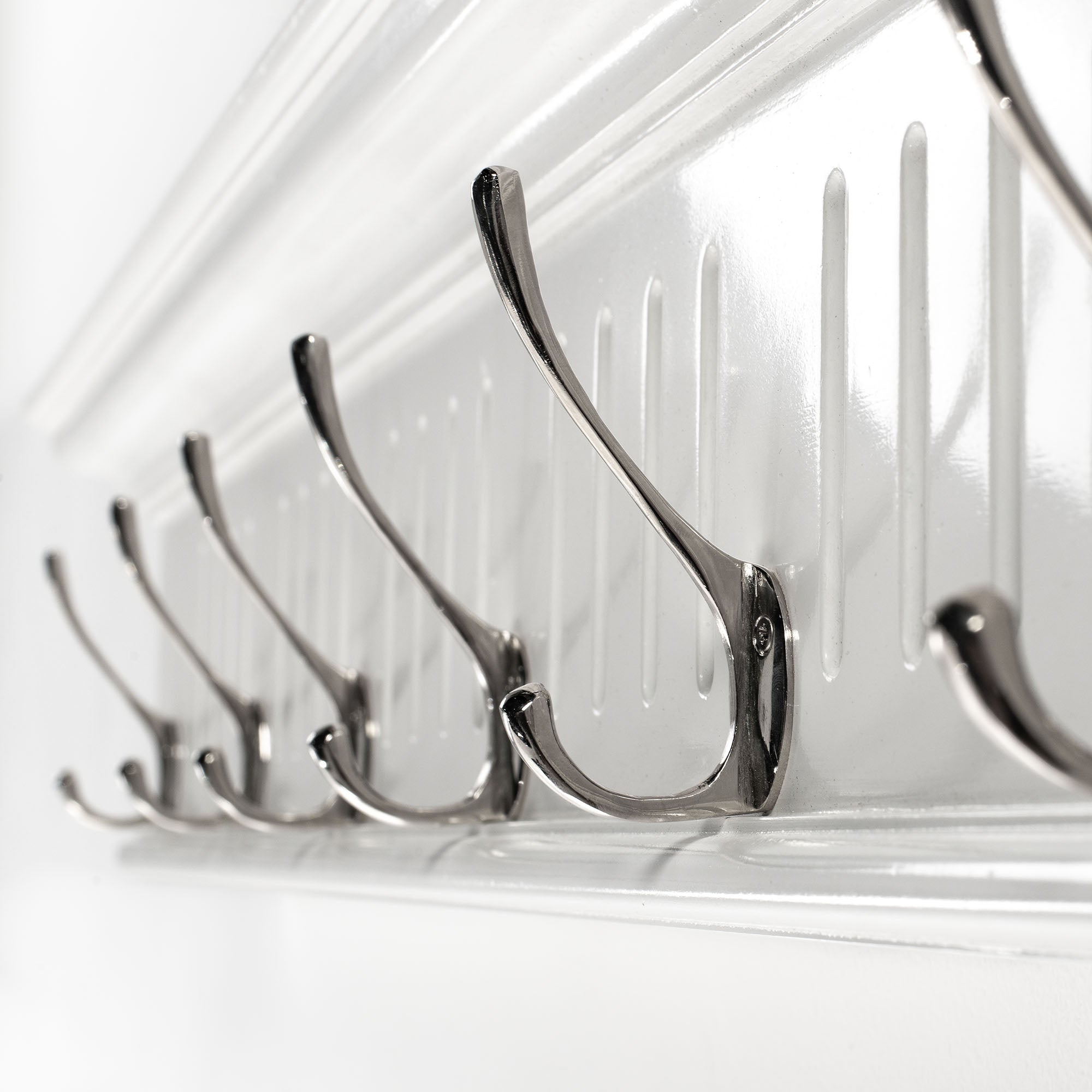 Skansen 6 Hook Coat Rack