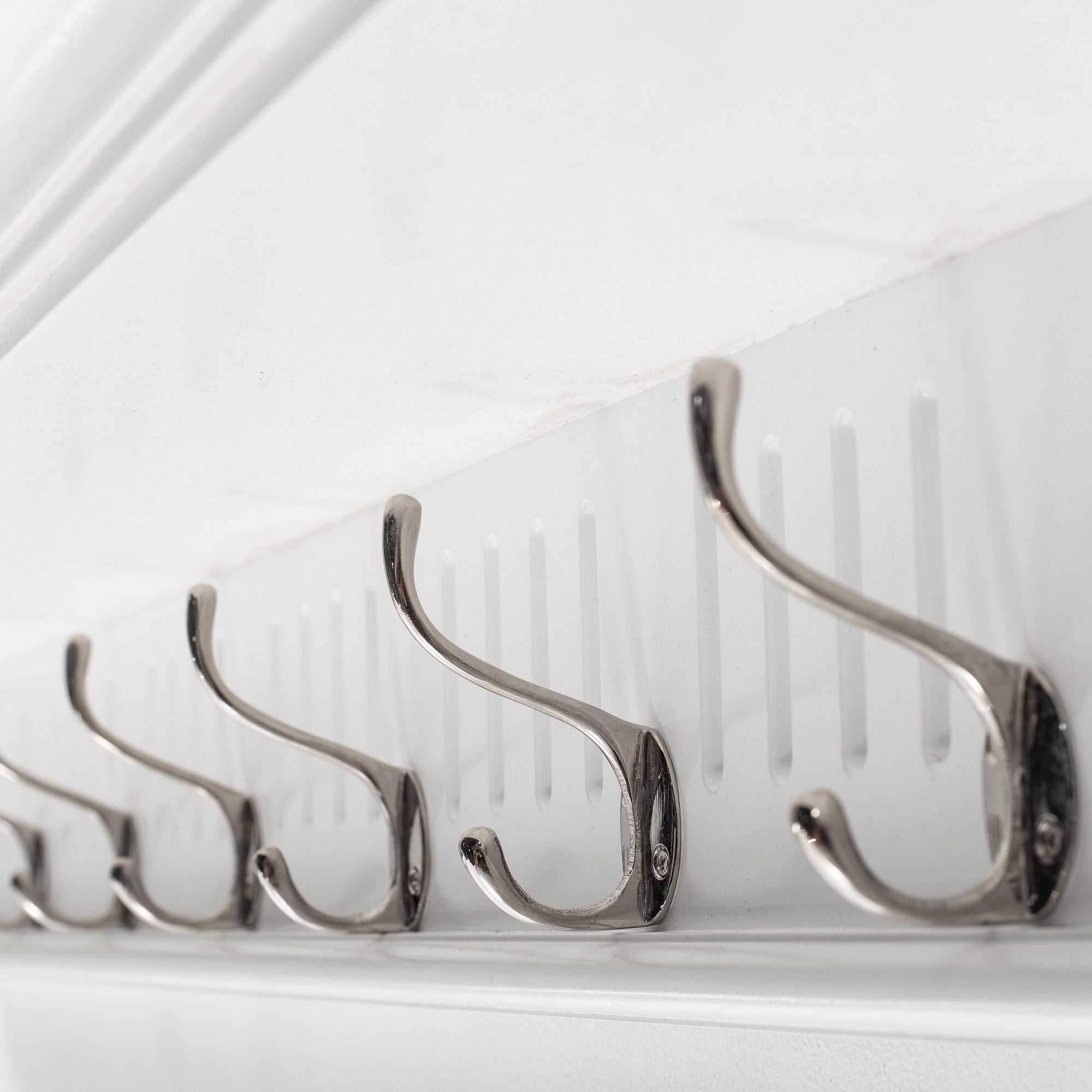 Skansen 8 Hook Coat Rack