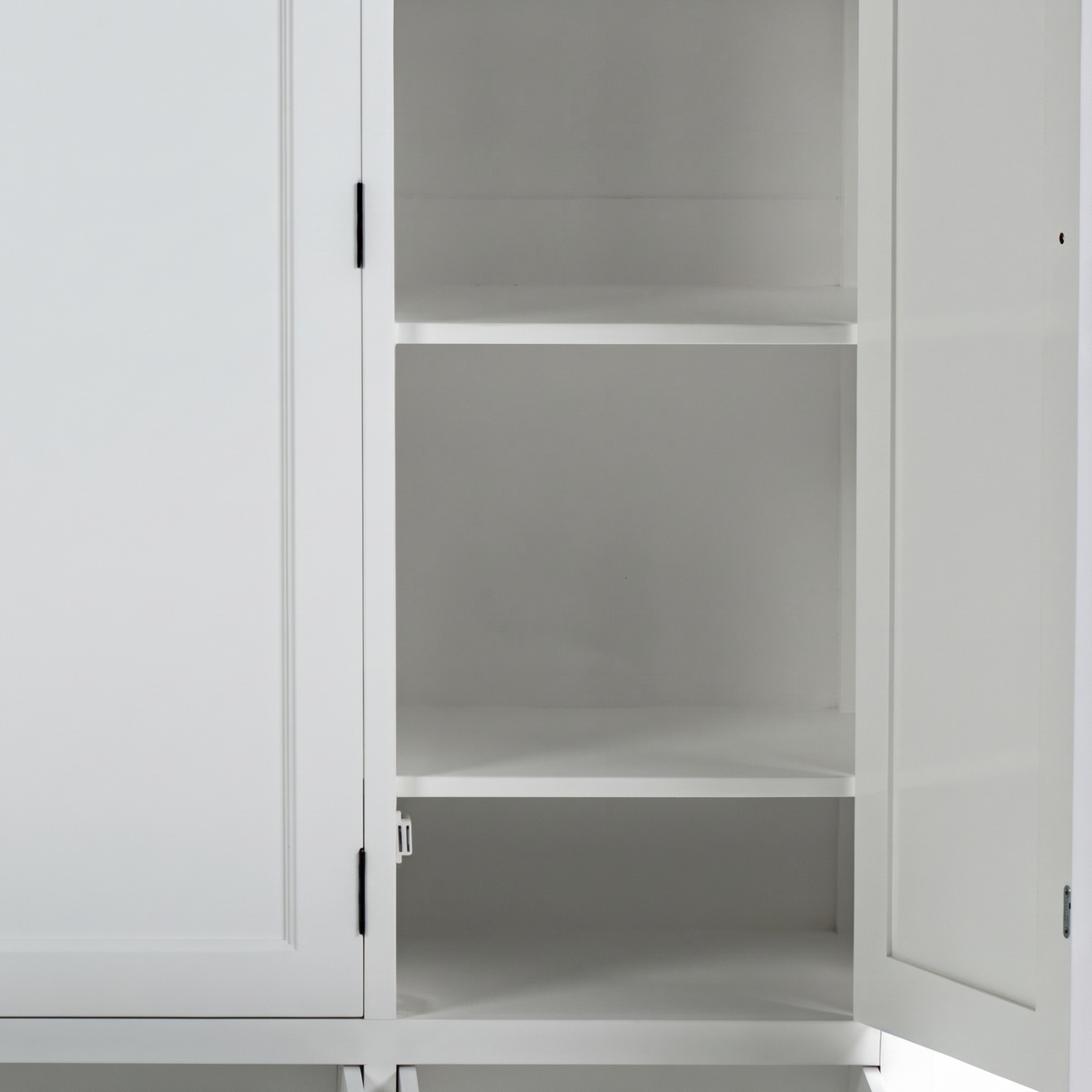 Halifax Wardrobe with 3 Doors