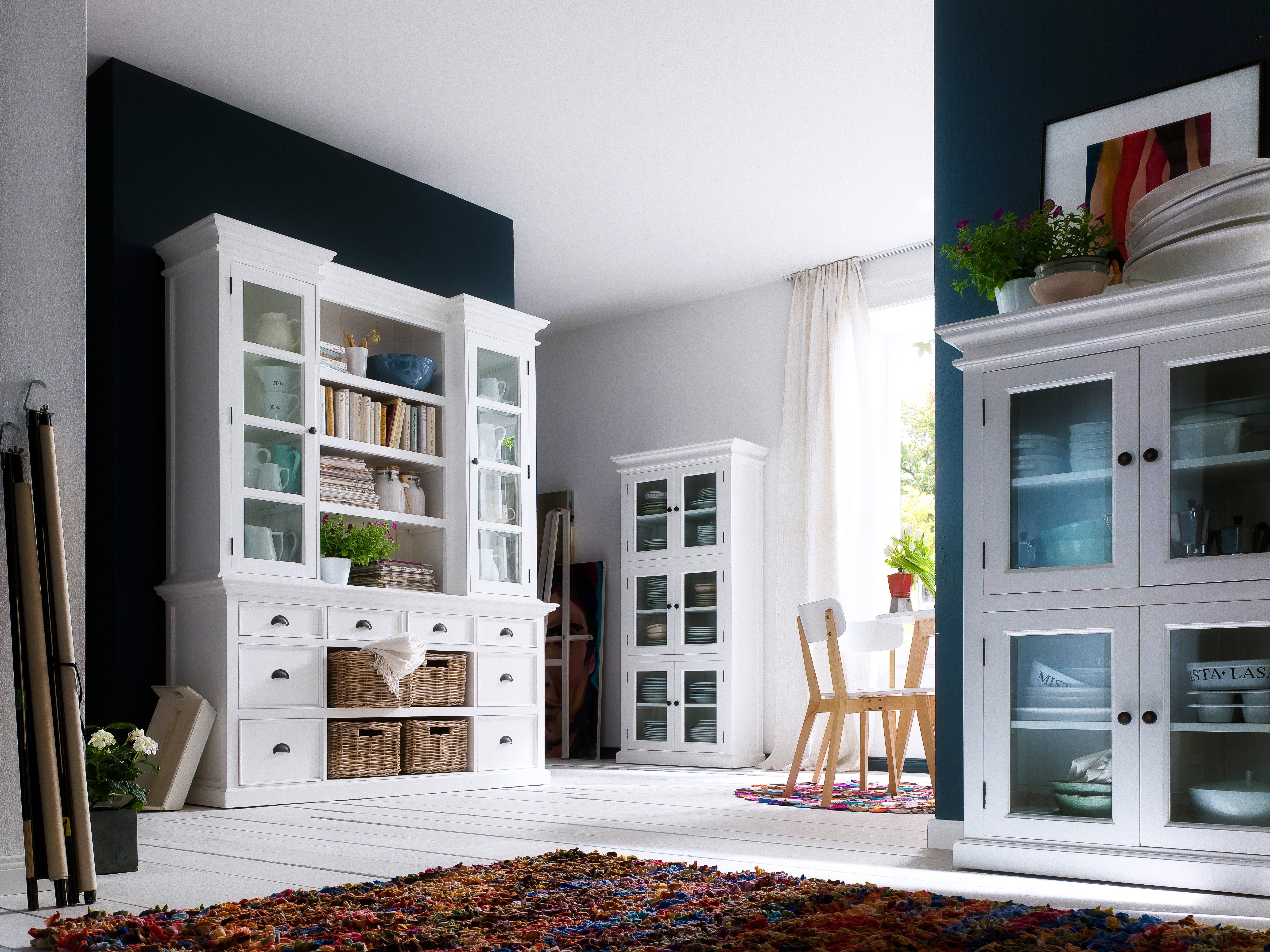 Bookcases & Hutches