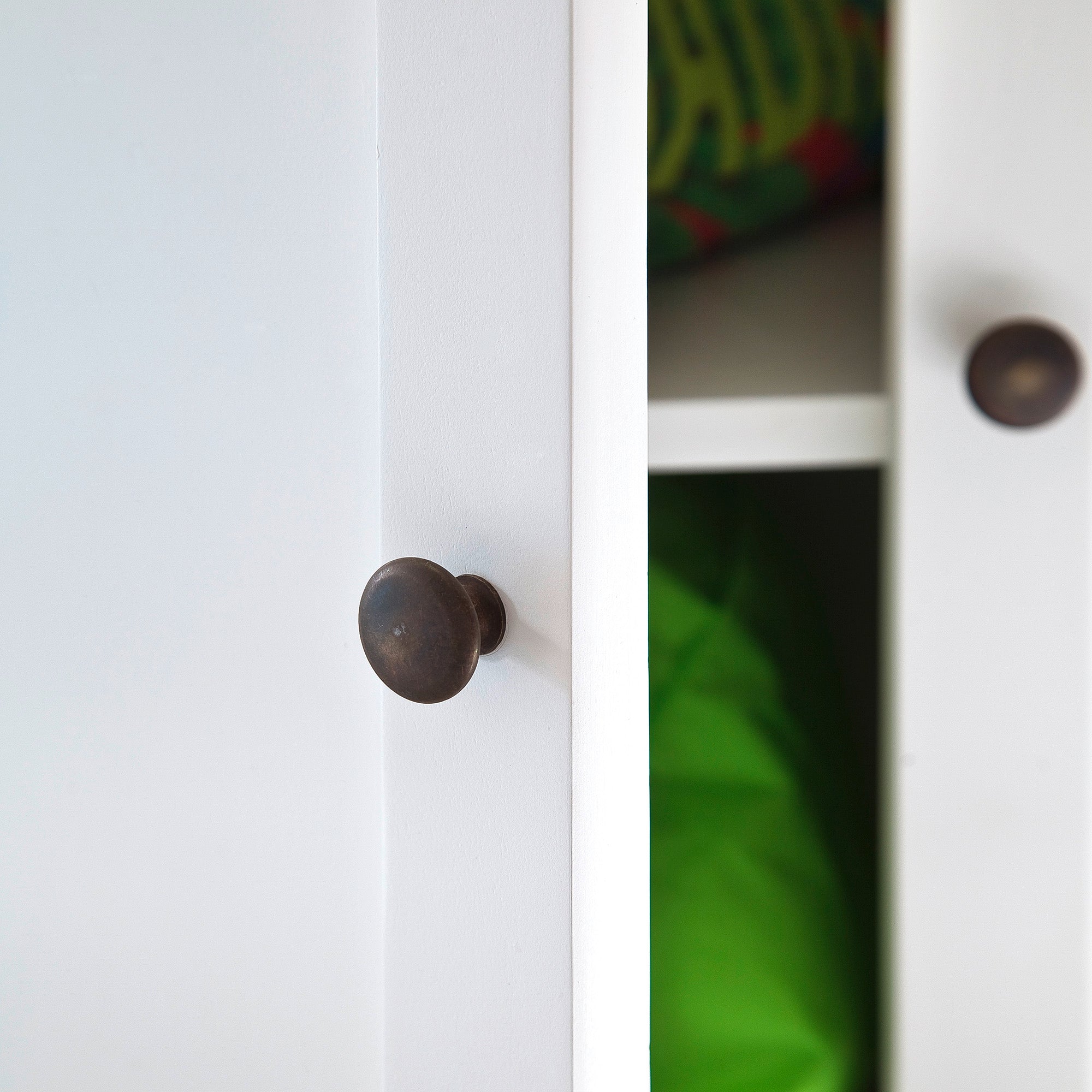 Halifax Contrast Classic Buffet