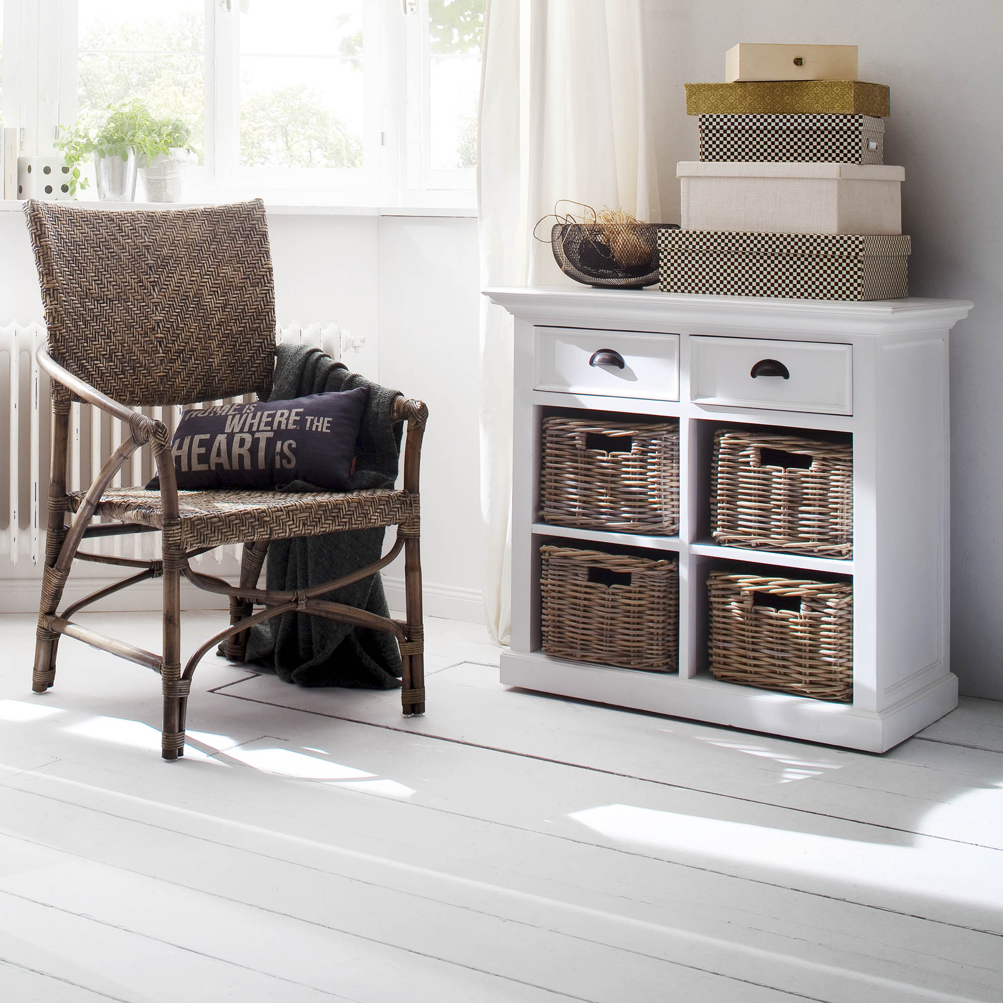 Halifax Small Buffet with Basket Set