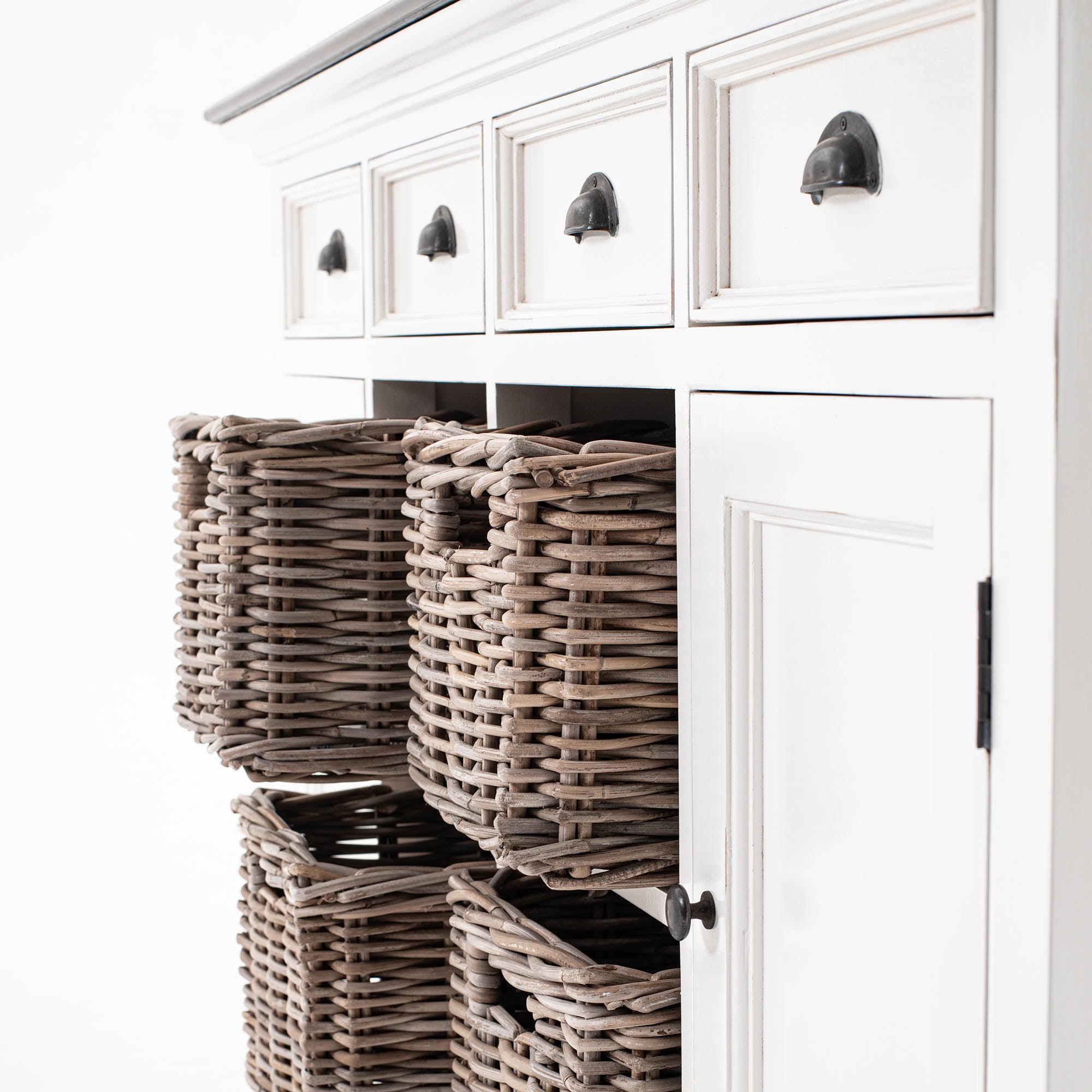 Halifax Accent Buffet with 4 Baskets