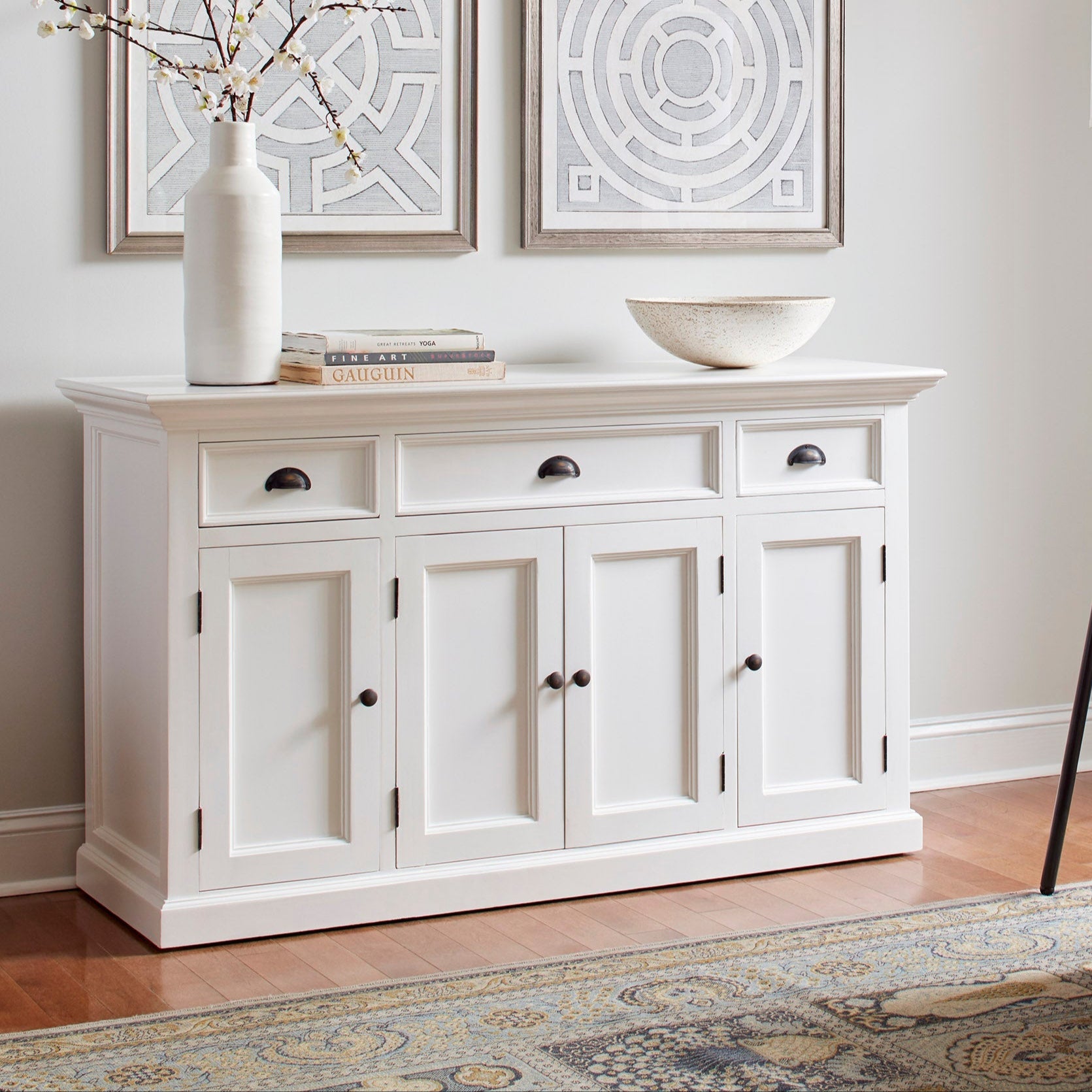 Buffet with 4 Doors 3 Drawers