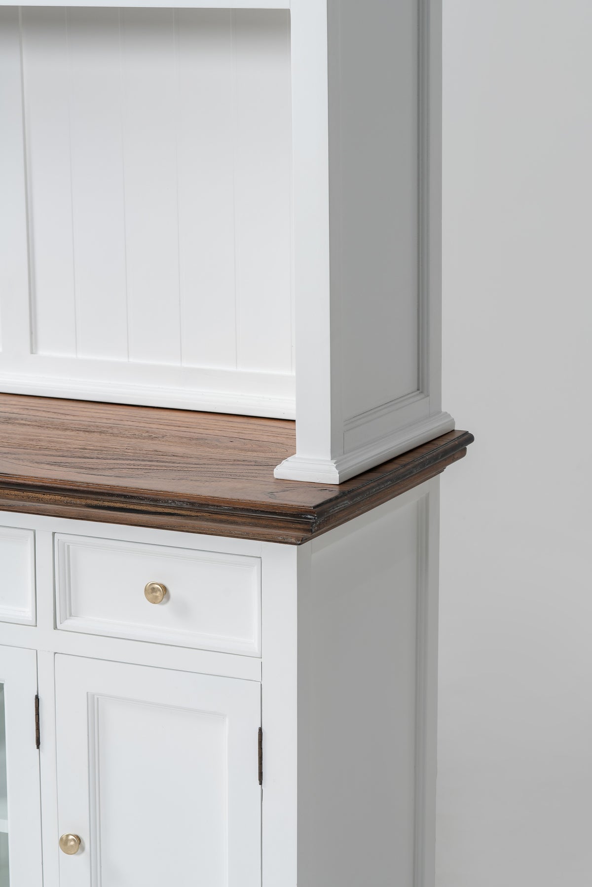 NovaSolo Corfu Hutch Unit with 2 Glass Doors, Classic White & Medium Brown, close-up detail