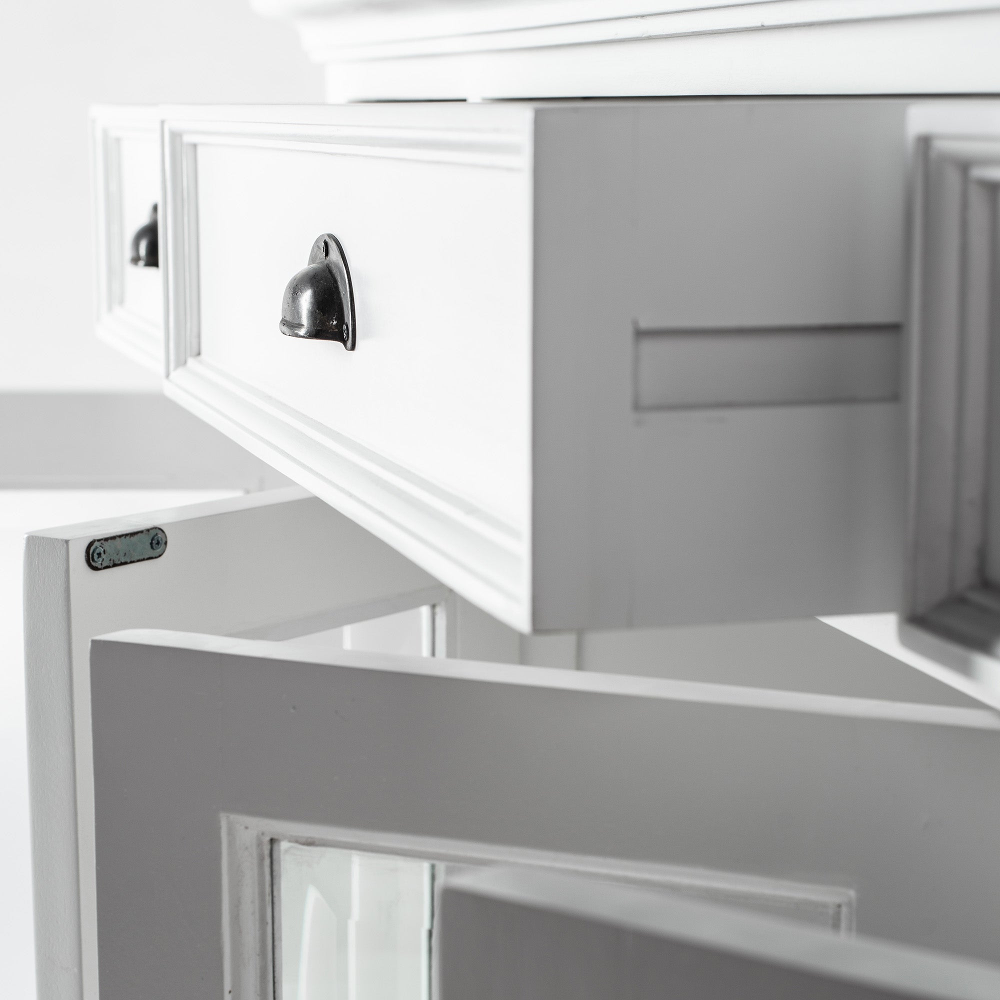 Buffet with 4 Glass Doors 3 Drawers