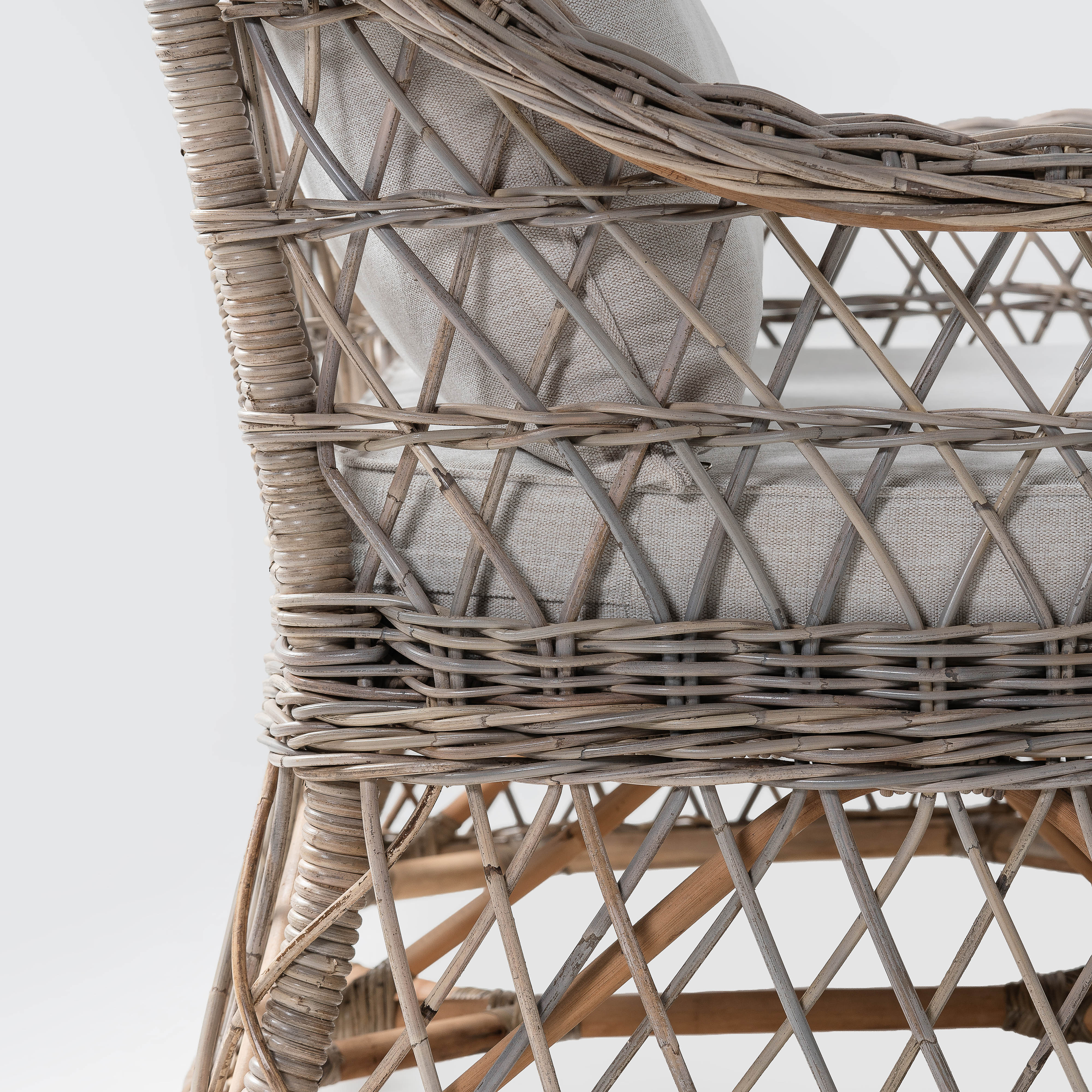 Wickerworks Harbour Bench