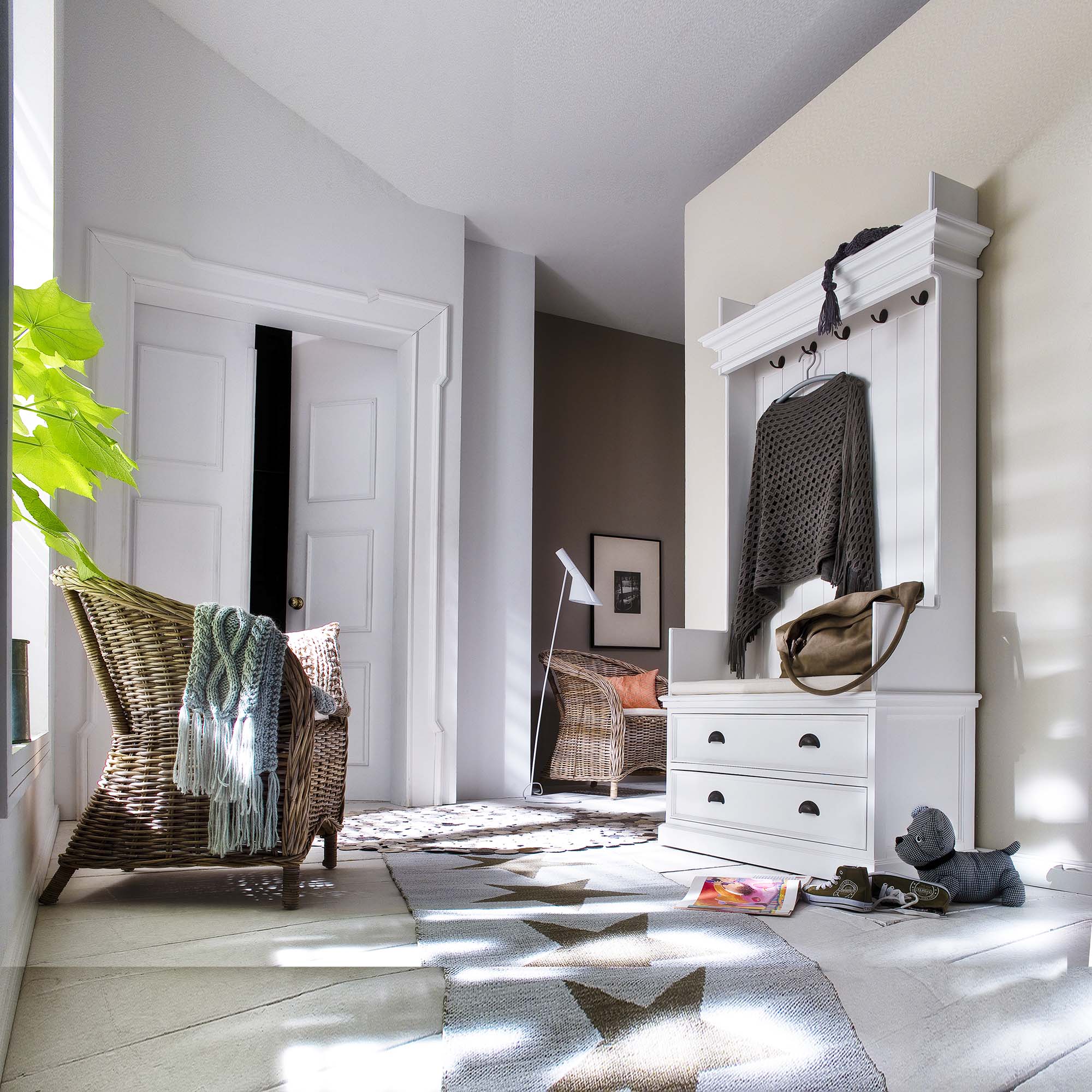 Shop Coastal Hallway & Entryway Furniture Online |NovaSolo Furniture