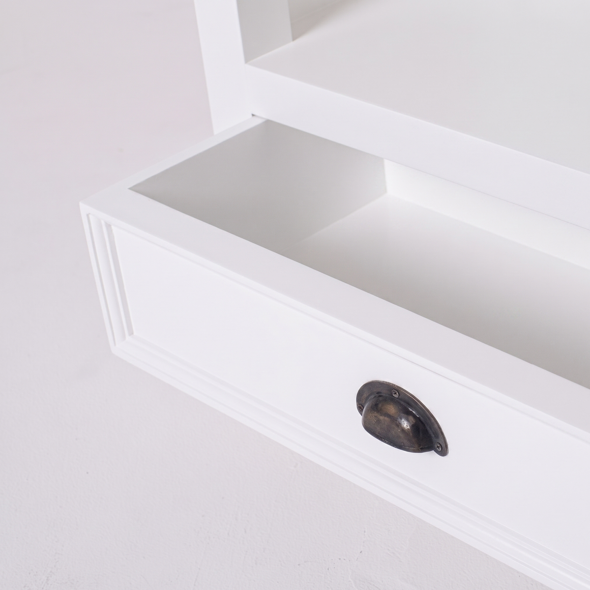 Halifax Bookcase with 1 Drawer 32''