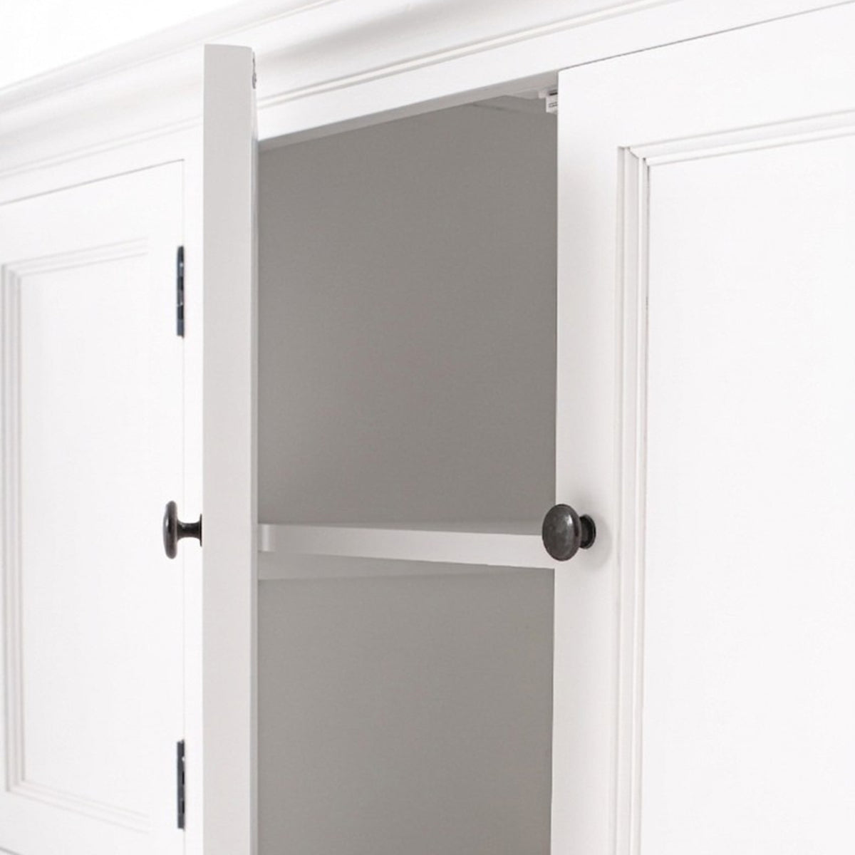 Halifax Triple-Bay Hutch Unit 95''