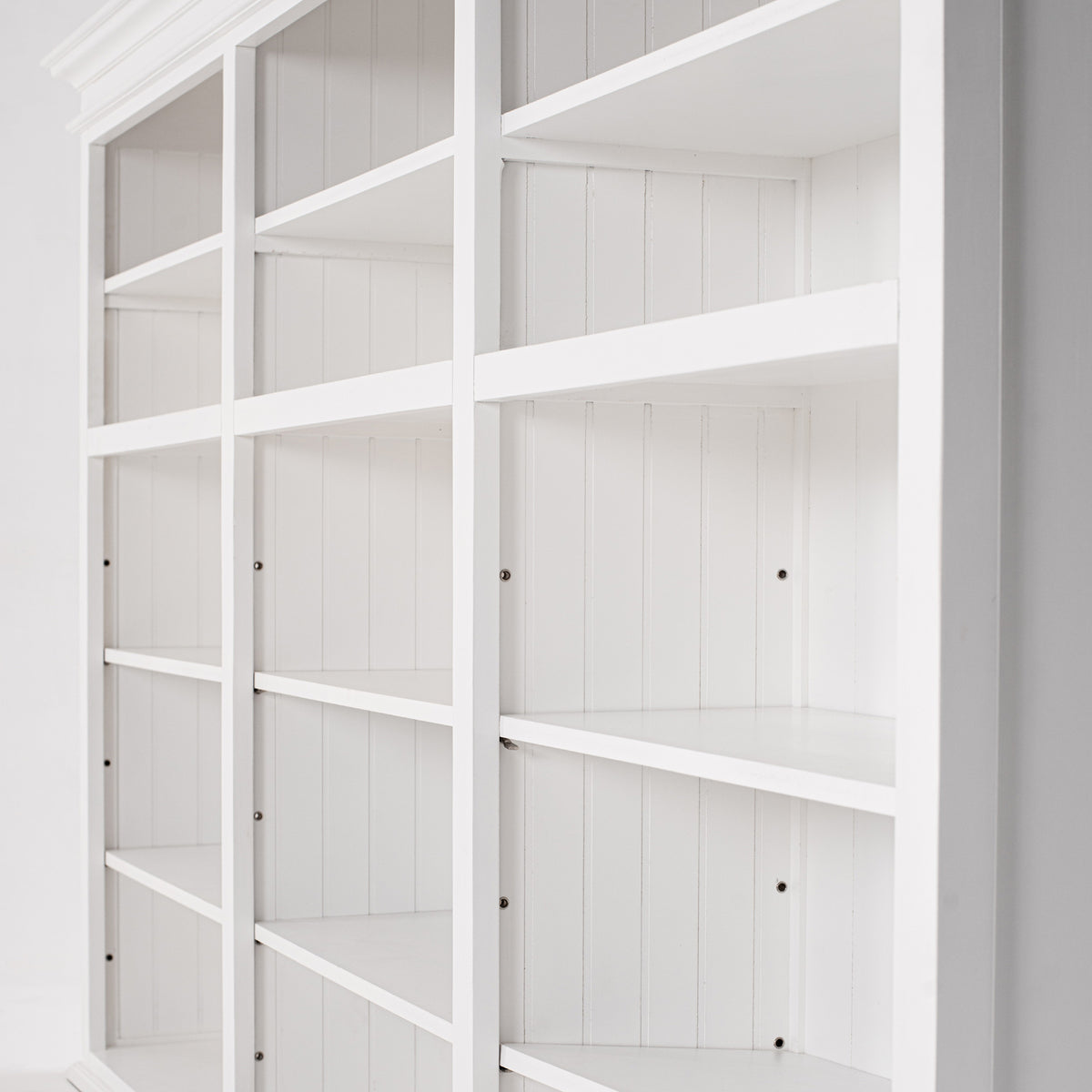 Halifax Triple-Bay Hutch Unit 95''