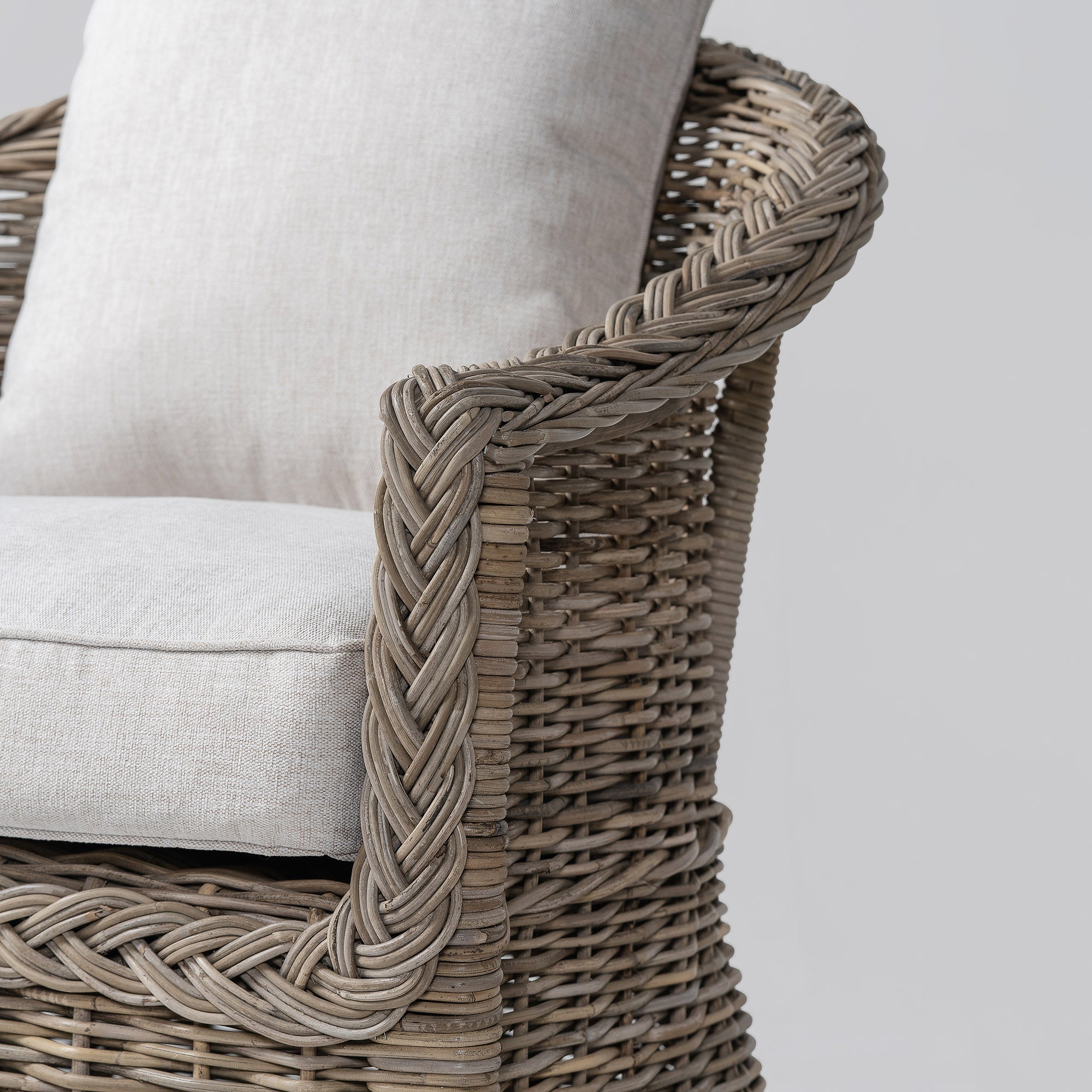 Wickerworks Maestro Chair