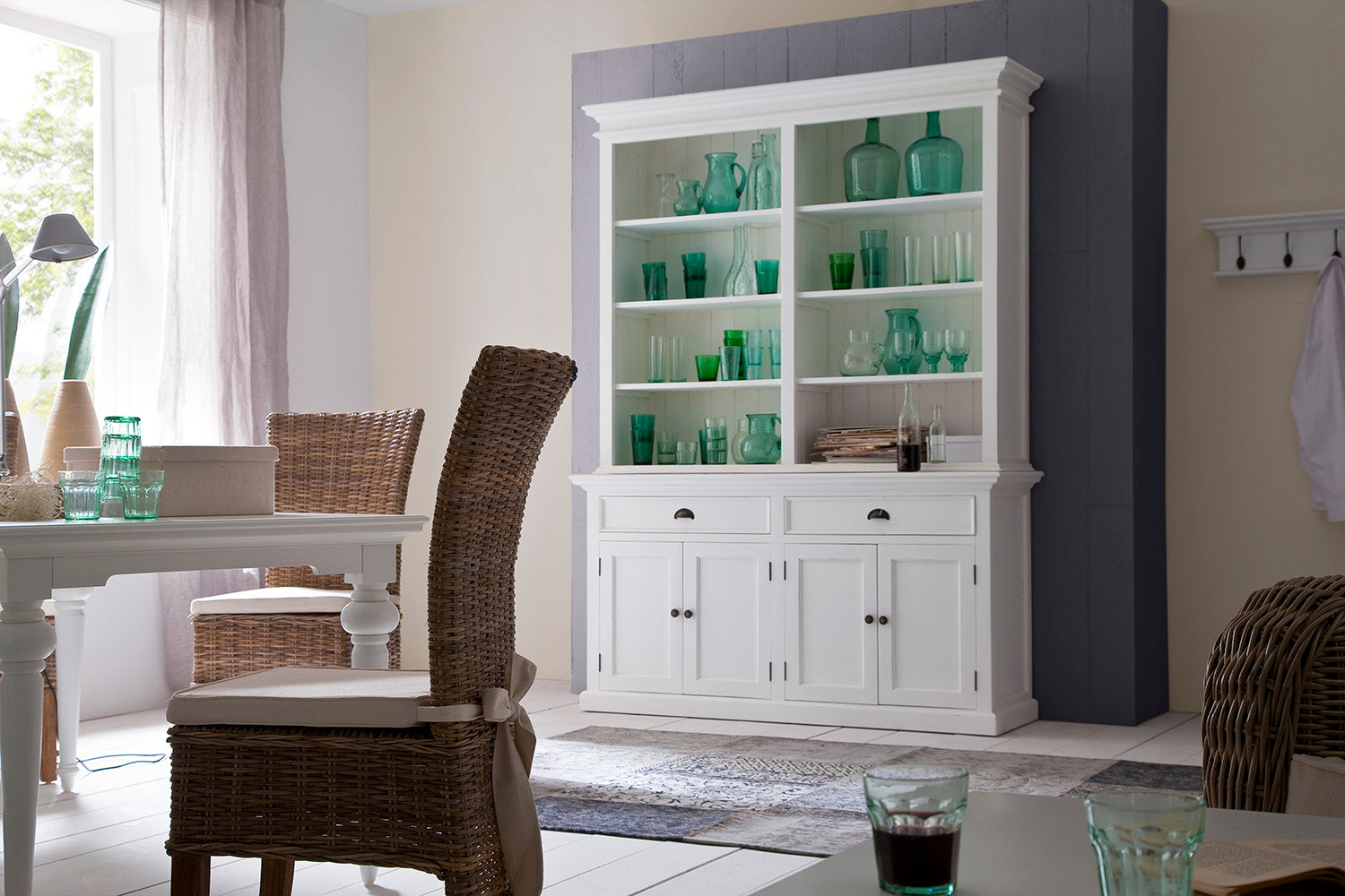 Provence Dining Table 71" - White