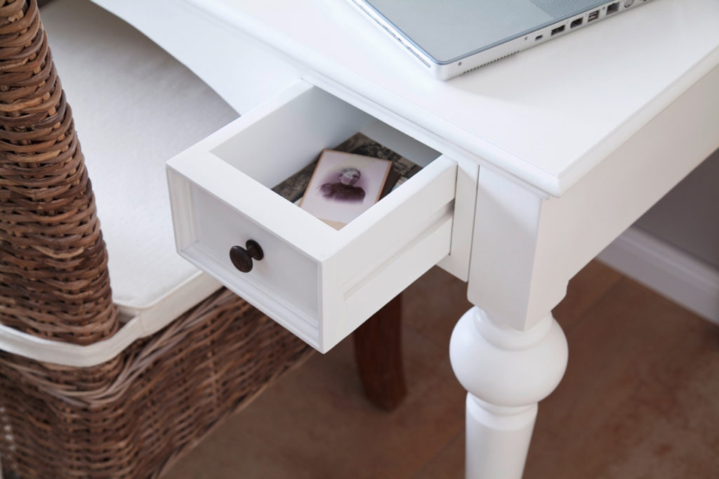 Provence Desk_6