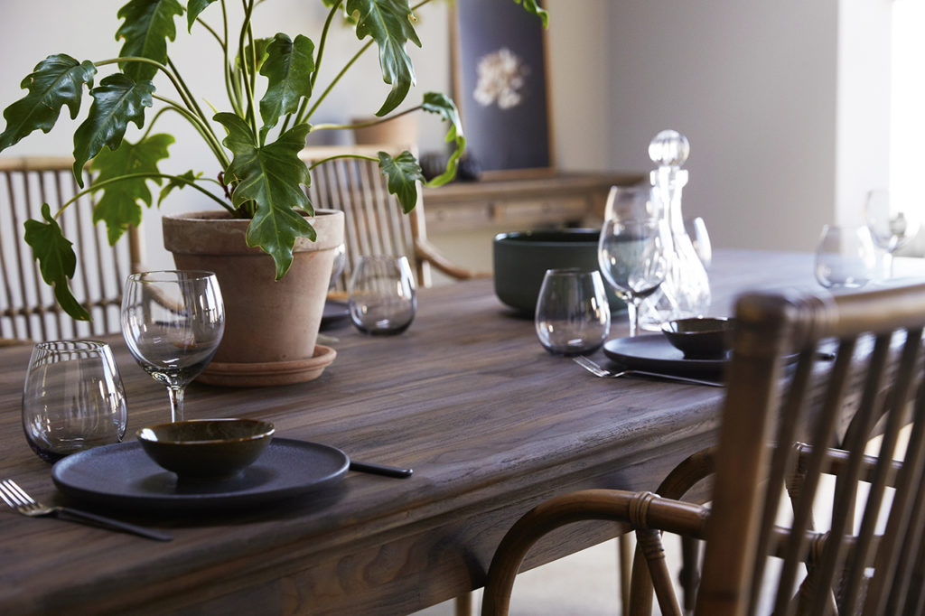 Hygge Dining Table 200_6