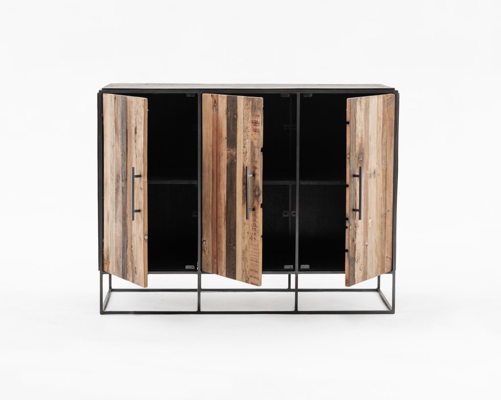 Rustika Sideboard 3 Doors_2